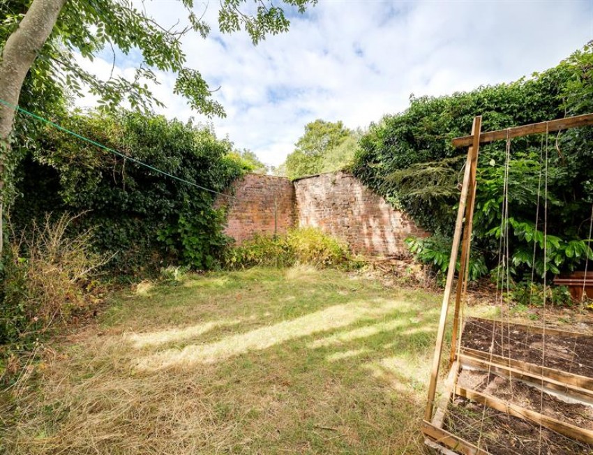 Images for Great Barrow, Chester