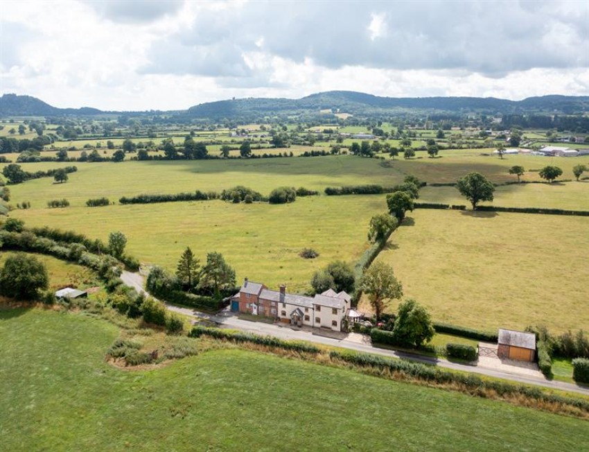 Images for 2 FORD LANE - Huge potential and spectacular views