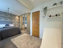 Images for Stoneleigh Avenue, Sale