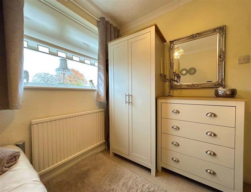 Images for Stoneleigh Avenue, Sale