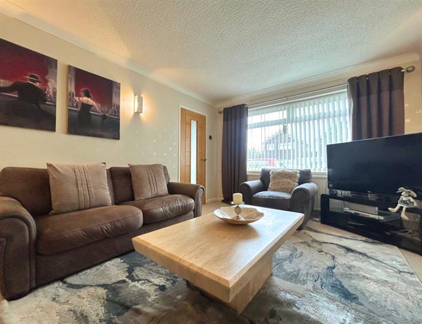 Images for Stoneleigh Avenue, Sale