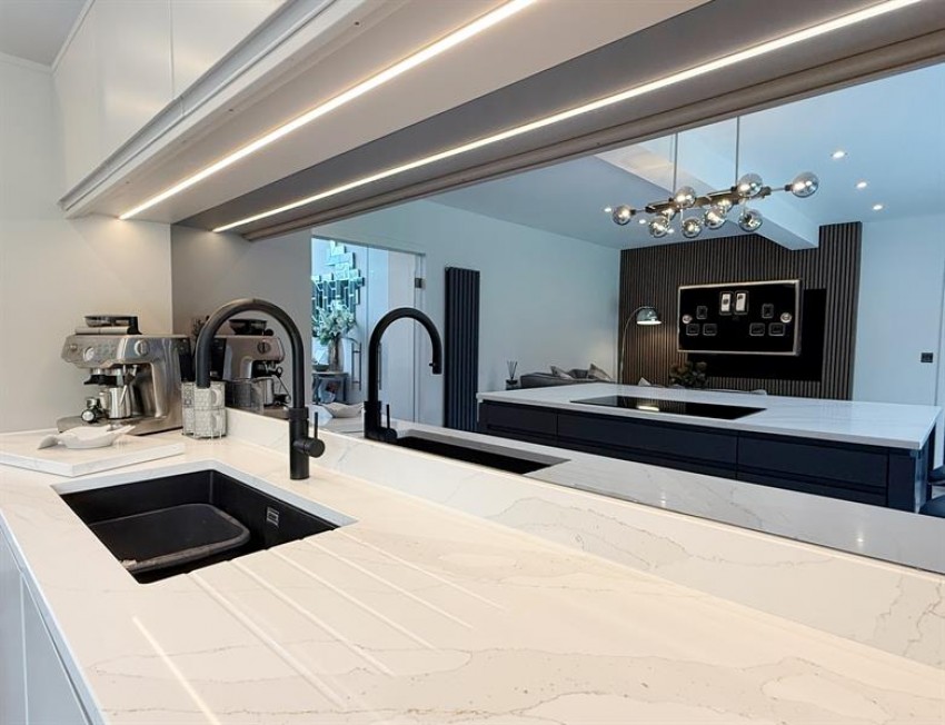 Images for Victoria Way, Bramhall