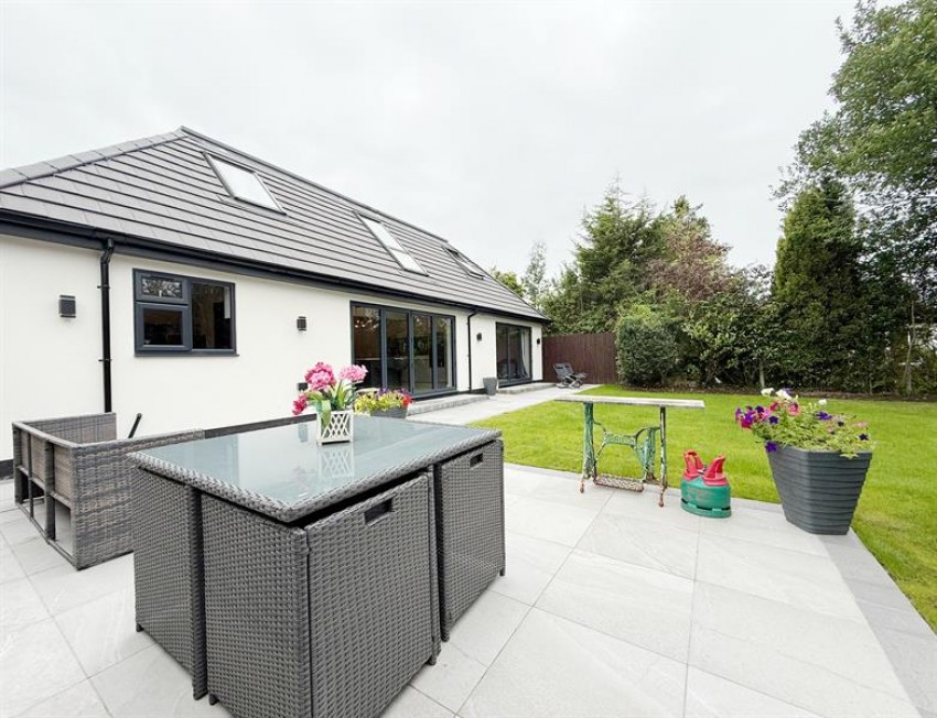Images for Victoria Way, Bramhall
