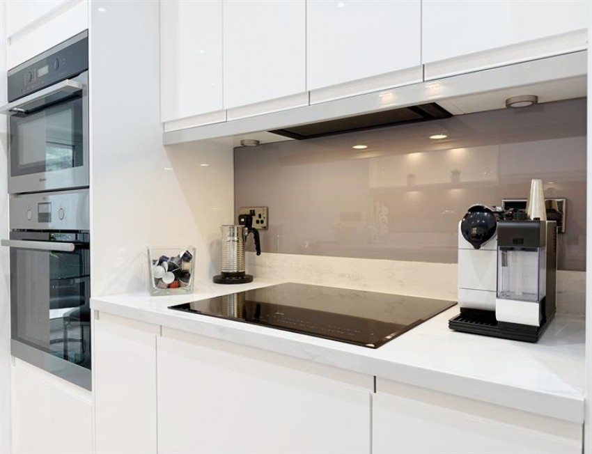 Images for Woodend, Bramhall