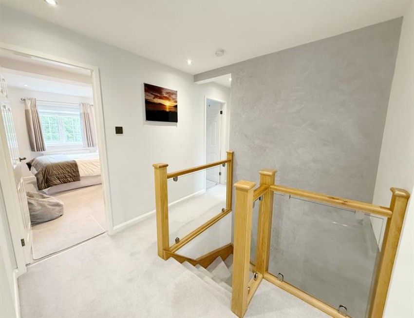 Images for Woodend, Bramhall