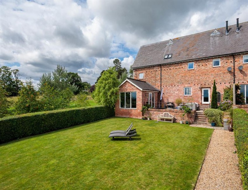 Images for 8 Bulkeley Grange Barns - stunning views and double garage