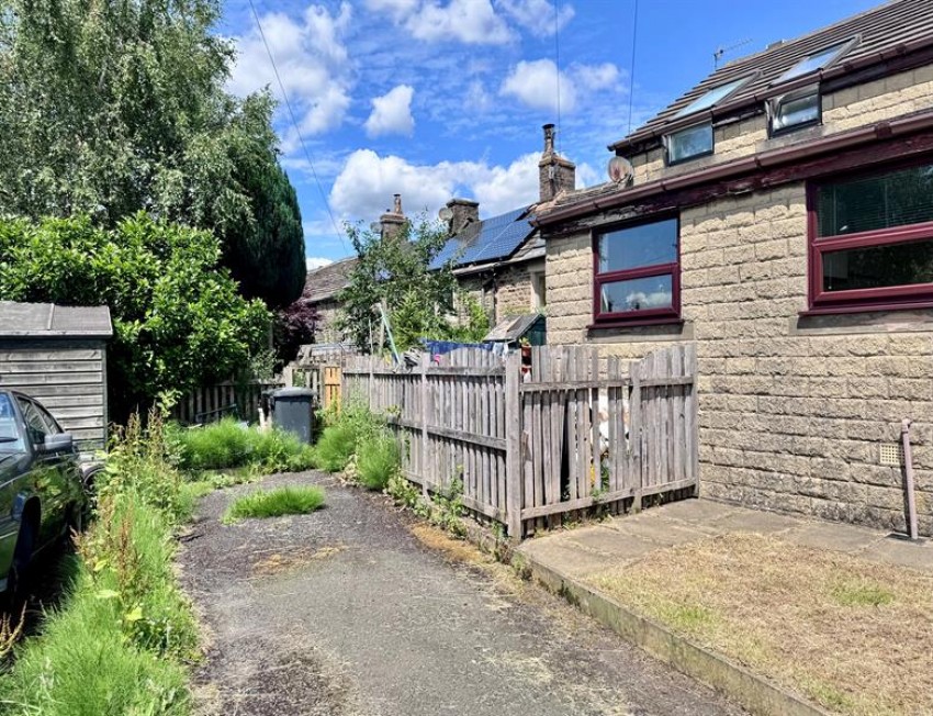 Images for Queen Street, Hadfield, Glossop