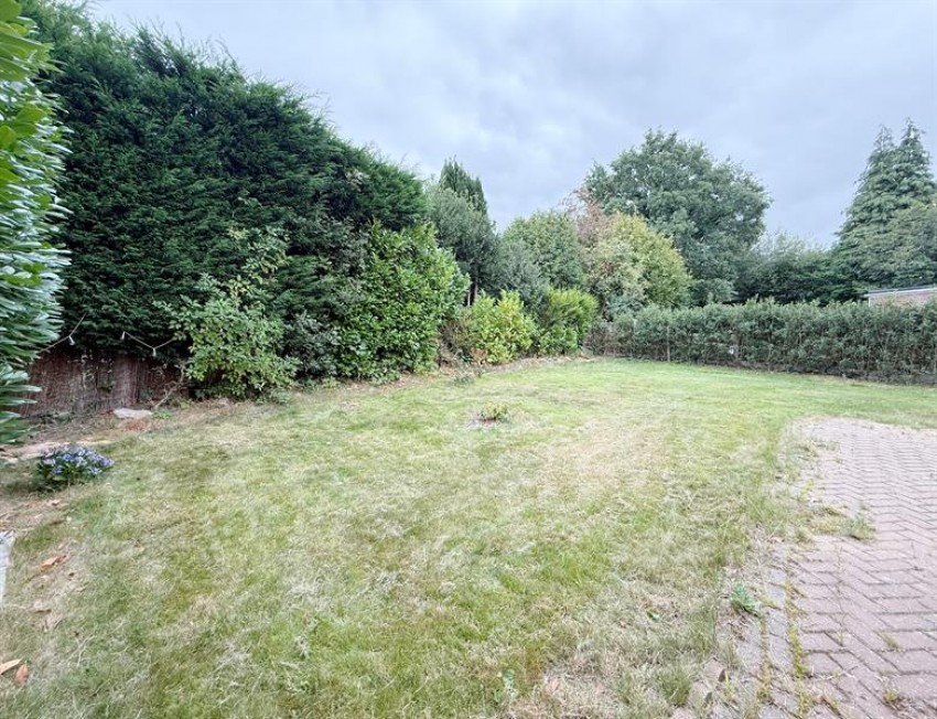 Images for Derwent Drive, Bramhall