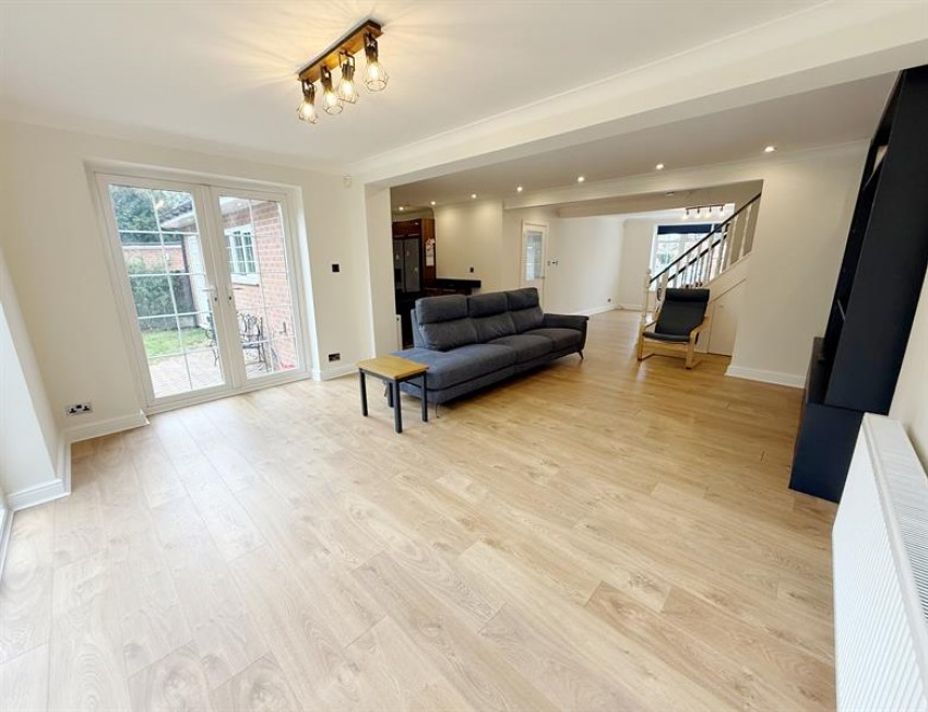 Images for Derwent Drive, Bramhall