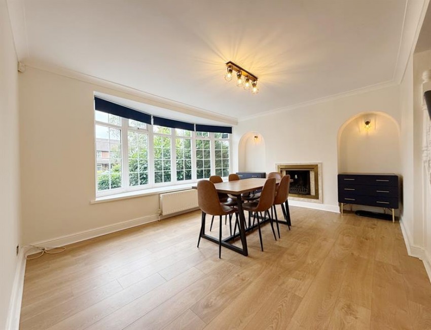 Images for Derwent Drive, Bramhall