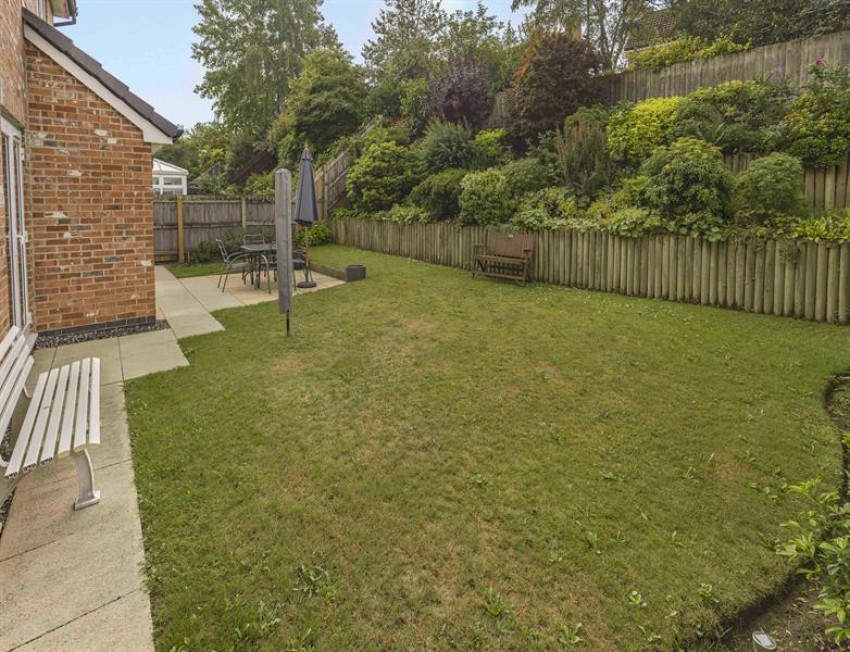 Images for Augusta Drive, Macclesfield