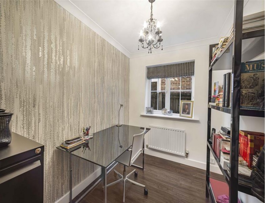 Images for Augusta Drive, Macclesfield