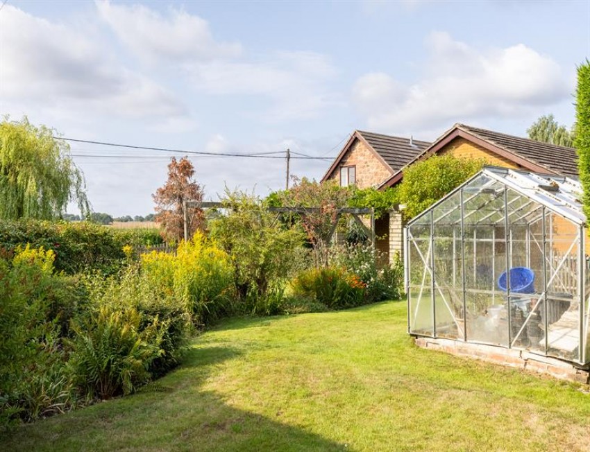 Images for ROSE COTTAGE GREAT BARROW - Eco home in 0.41 acre