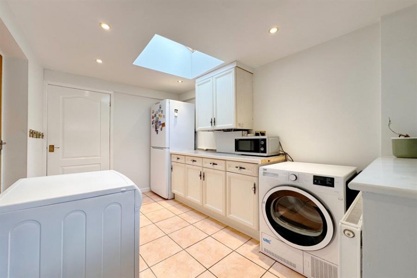 Images for Brookfield Avenue, Poynton