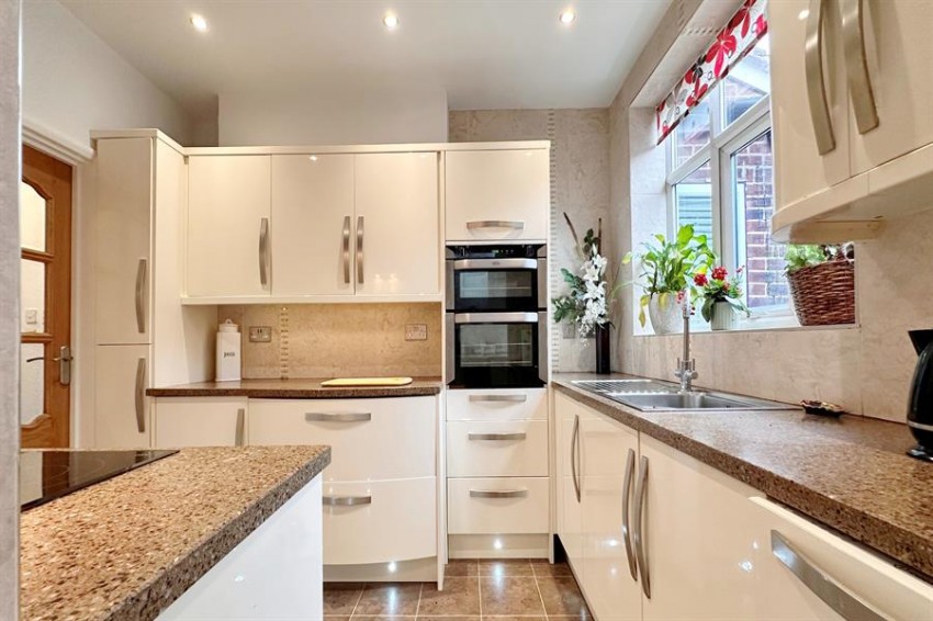 Images for Brookfield Avenue, Poynton