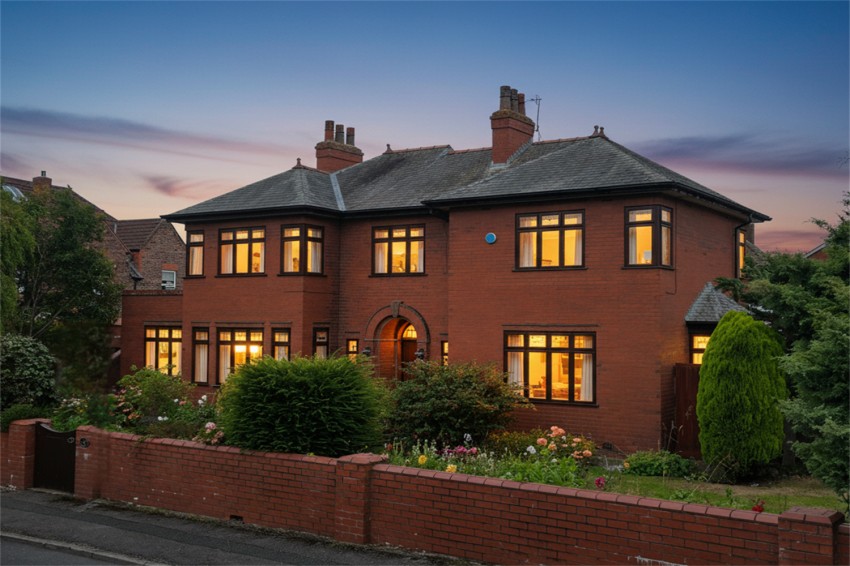 Images for Victoria Road, Grappenhall, Warrington