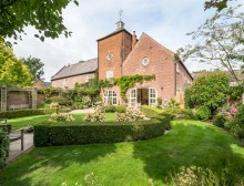 Images for The Courtyard, Swettenham