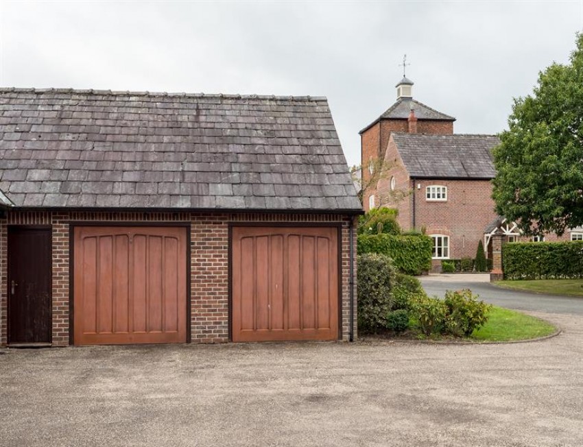 Images for The Courtyard, Swettenham