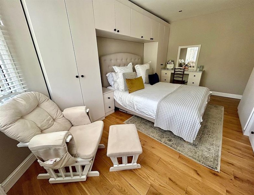 Images for Parrs Wood Road, East Didsbury