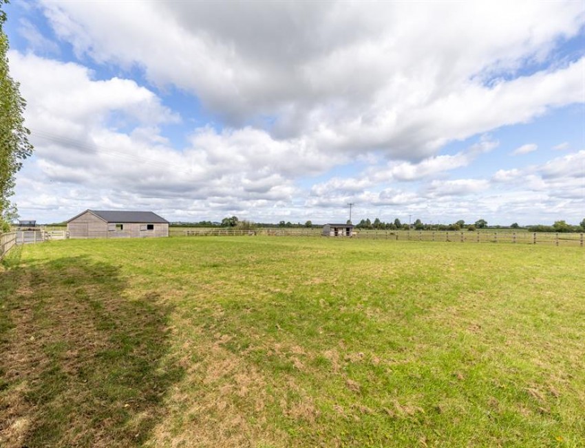 Images for Impeccable barn in Calveley with option to acquire extra land