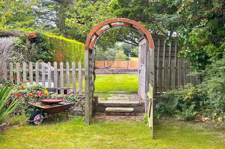 Images for Coppice Road, Poynton