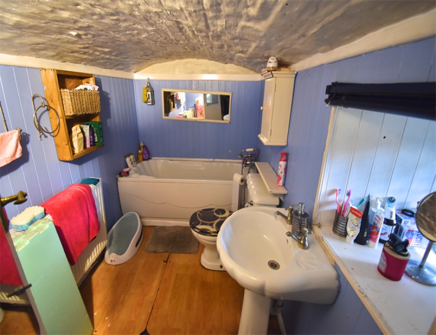 Images for Yeardsley Lane, Furness Vale, High Peak