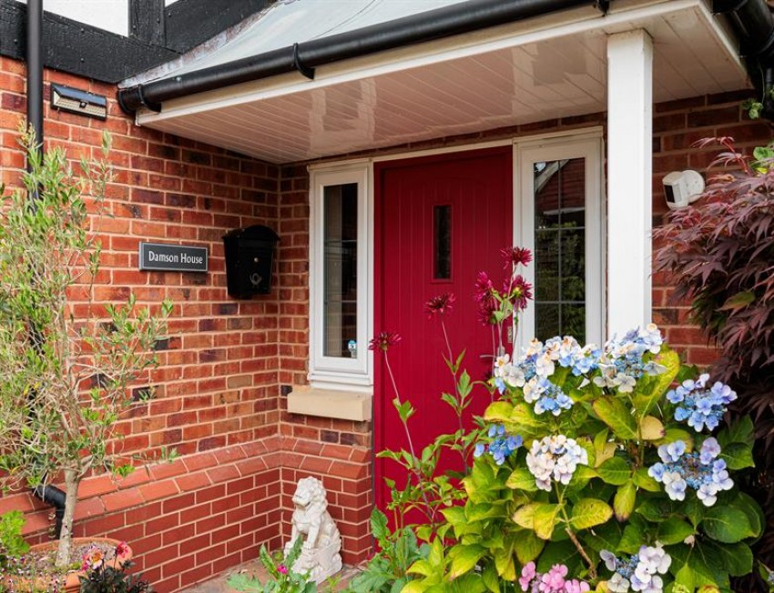 Images for DAMSON HOUSE - 3232 square feet in Tarporley village