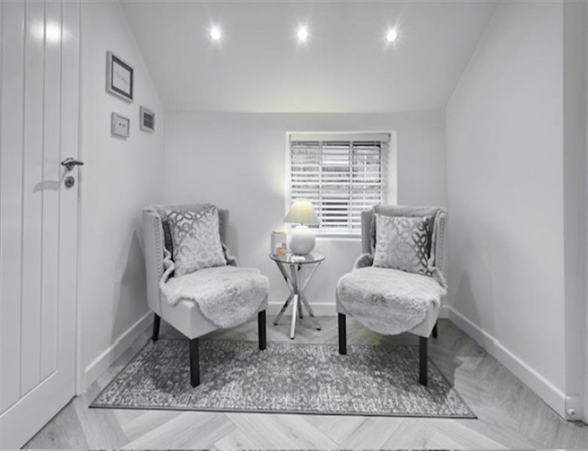 Images for Eccles Road, Chapel En Le Frith