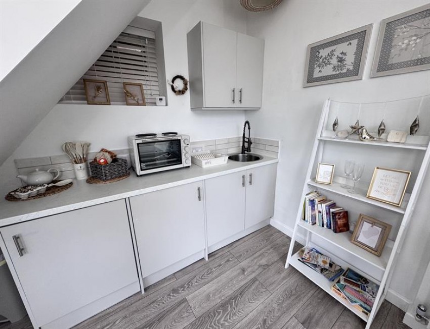 Images for Eccles Road, Chapel En Le Frith