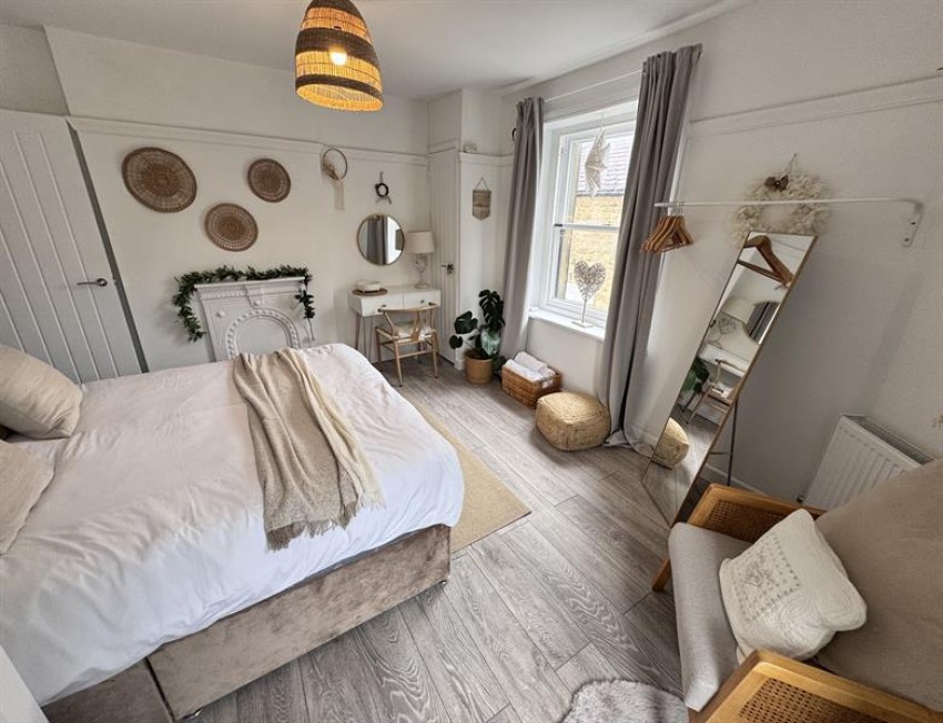 Images for Eccles Road, Chapel En Le Frith