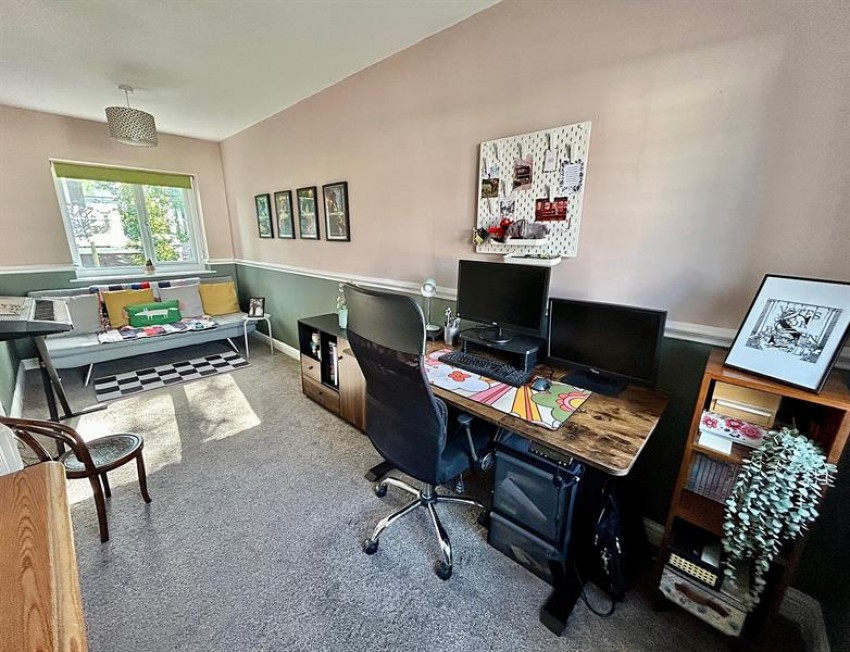 Images for Mayville Drive, Didsbury