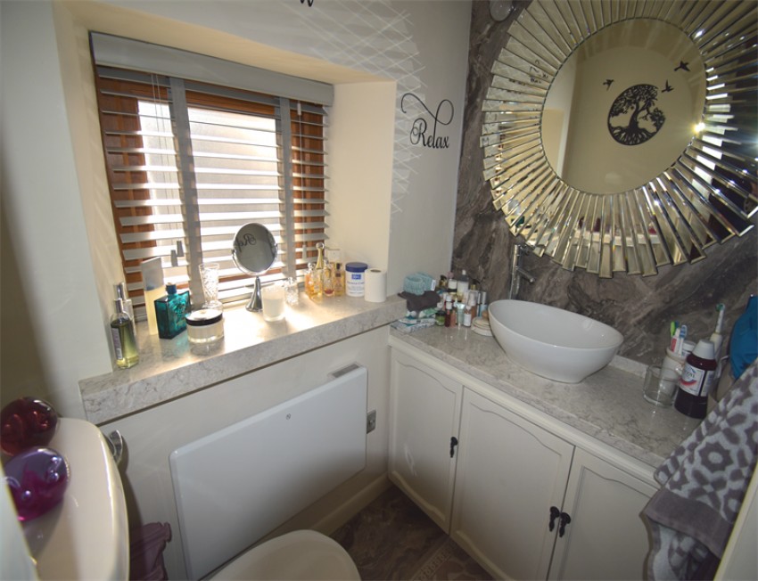 Images for Combs, High Peak