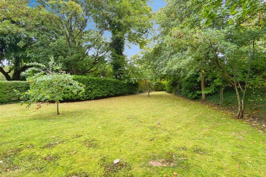 Images for Glastonbury Mews, Stockton Heath, Warrington