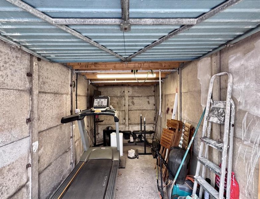 Images for Brookside Close, Hadfield, Glossop