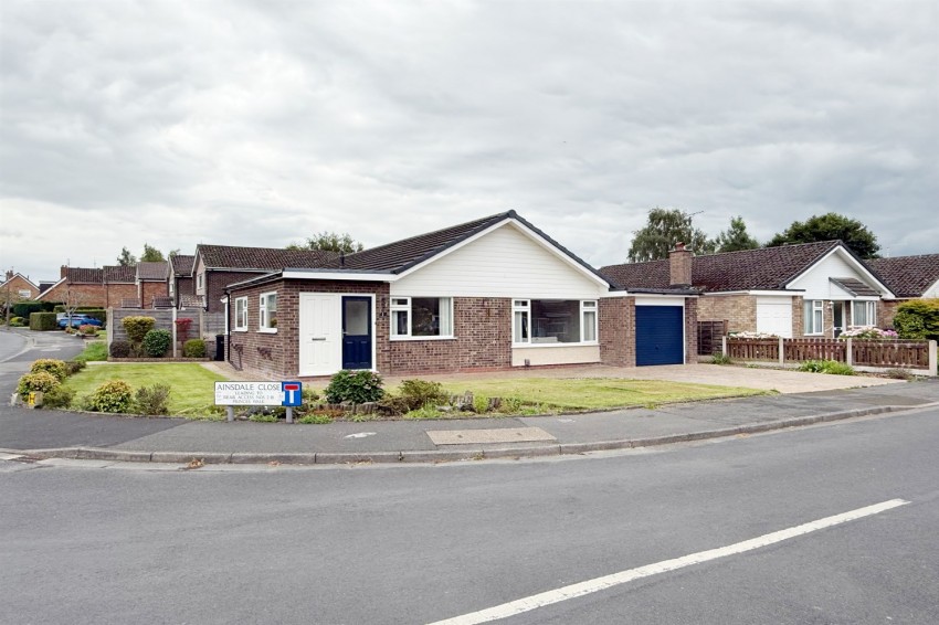 Images for Ainsdale Close, Bramhall