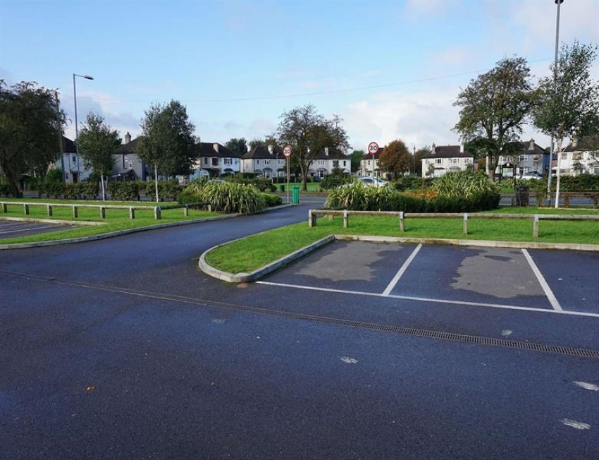 Images for Parrs Wood Road, 