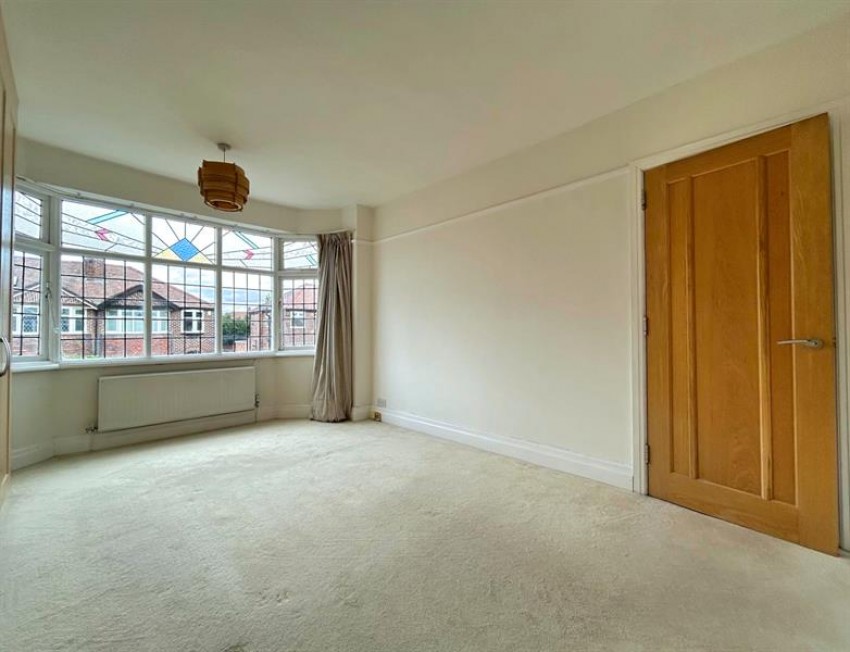 Images for 9 Alston Avenue, Sale, M33