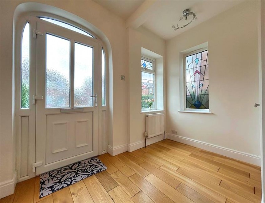Images for 9 Alston Avenue, Sale, M33