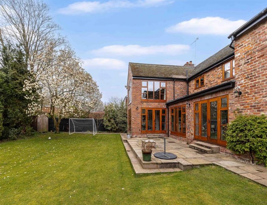 Images for Bollin Grove, Prestbury, Macclesfield