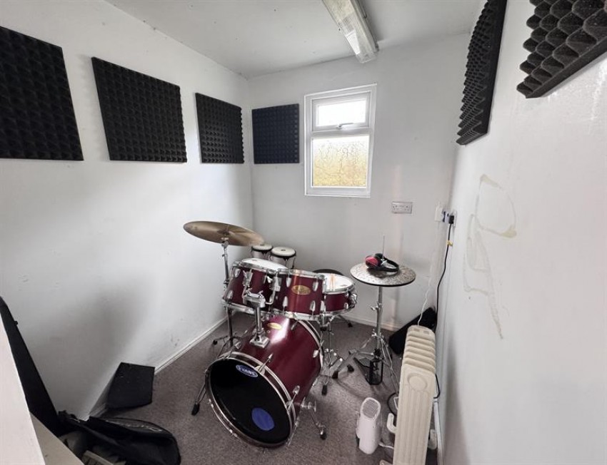 Images for Grange Park Road, Chapel-En-Le-Frith, High Peak