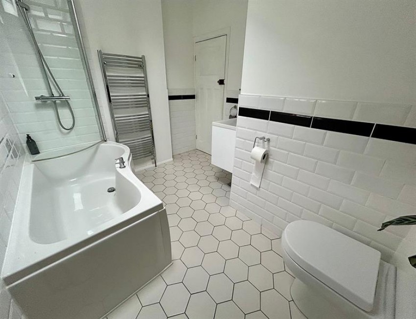 Images for Parrs Wood Avenue, East Didsbury