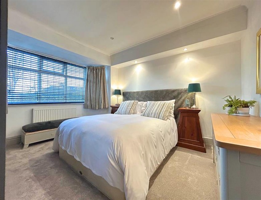 Images for Arcadia Avenue, Sale