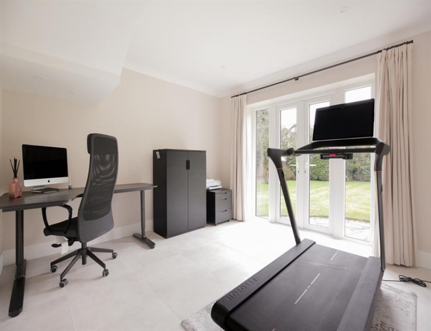 Images for Park Lane, Hale, Altrincham