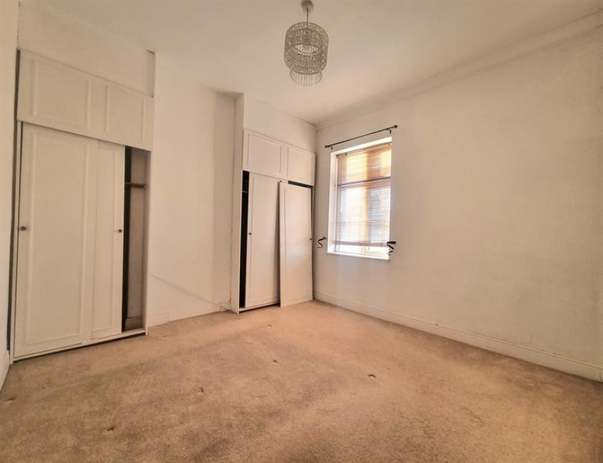 Images for Alice Street, Sale