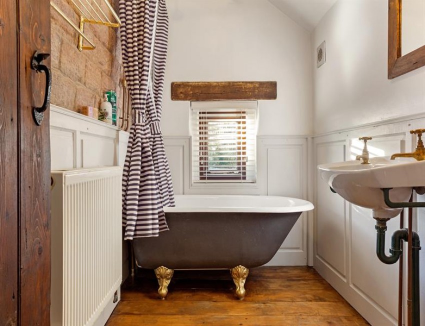 Images for Shawside Farm, Upper Hulme, Leek