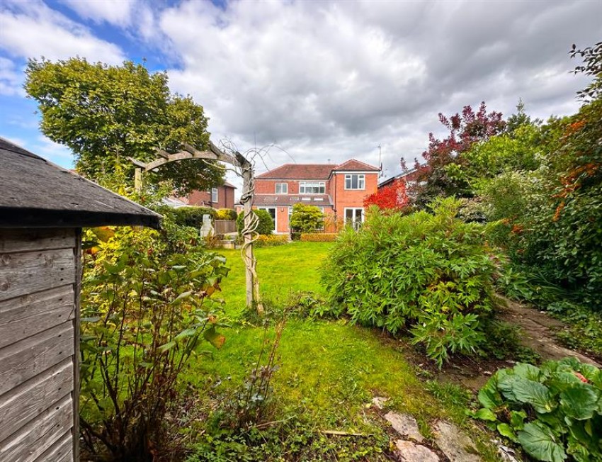 Images for Dickens Lane, Poynton