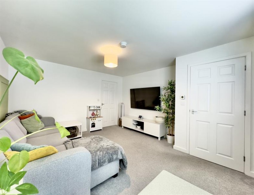 Images for Farfield Close, Poynton