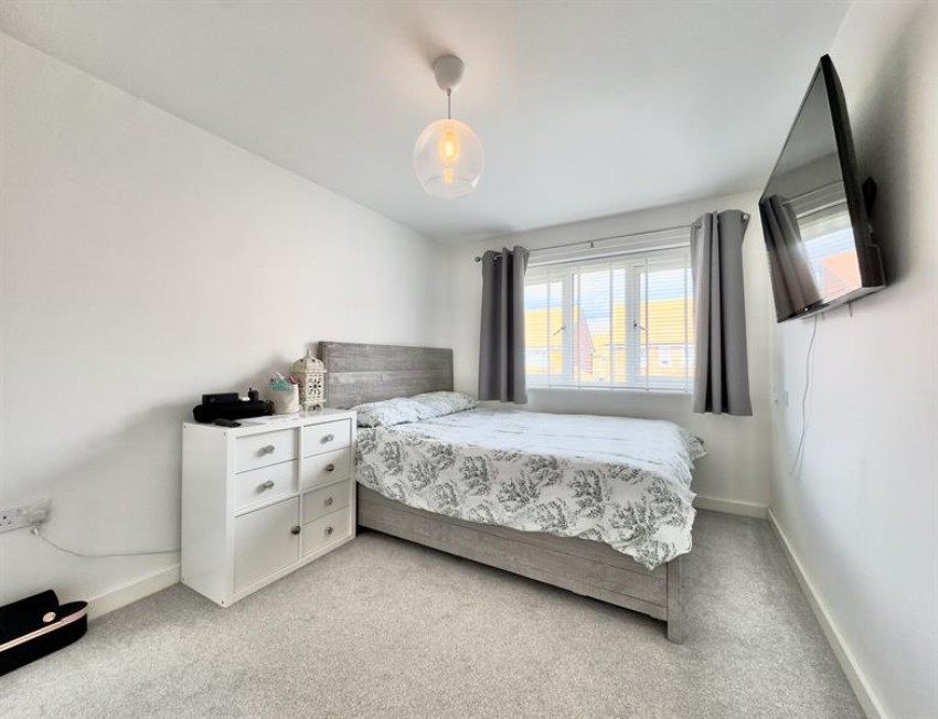 Images for Farfield Close, Poynton