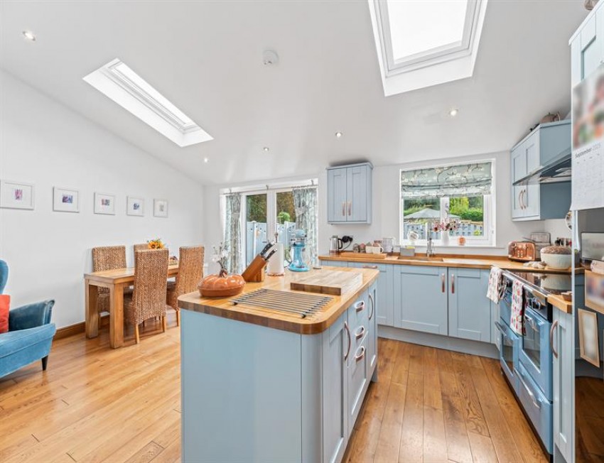 Images for Robin Hood Lane, Helsby, Frodsham