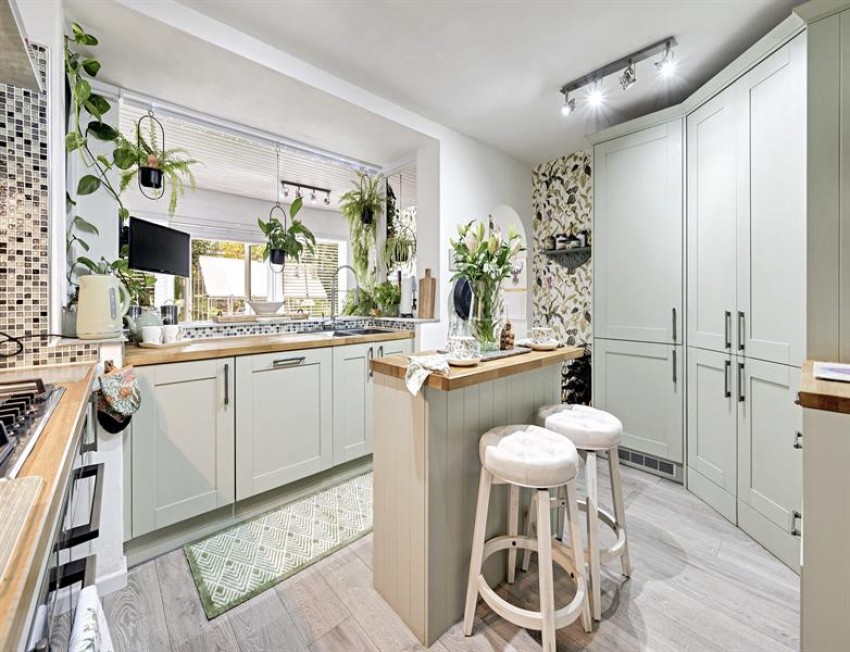 Images for Moss Lane, Sale